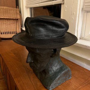 <3 - 🎀patricia undewood black leather hat yungtug (collectible!)